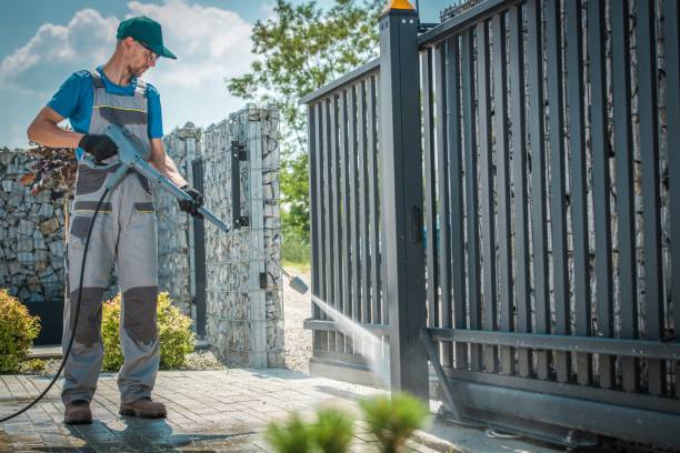 Best Building Exterior Pressure Washing in Montevideo, MN